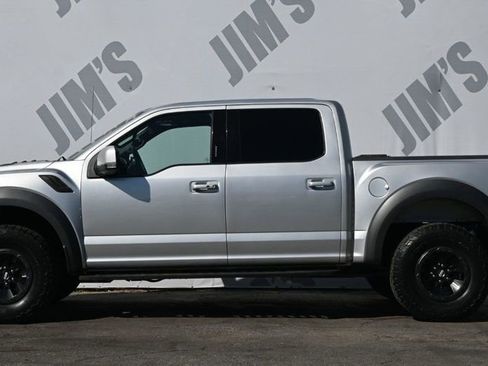 Used 2018 Ford F150 Raptor w/ Equipment Group 802A Luxury image 6