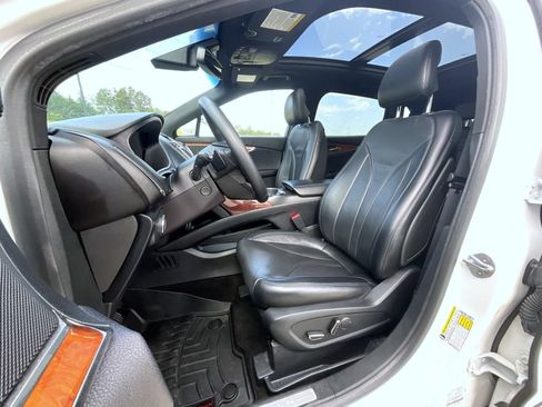 Used 2018 Lincoln MKX Reserve w/ Driver Assistance Package AWD/4WD image 11
