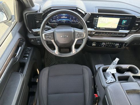 Used 2024 Chevrolet Silverado 1500 RST w/ Z71 Off-Road Package AWD/4WD image 29