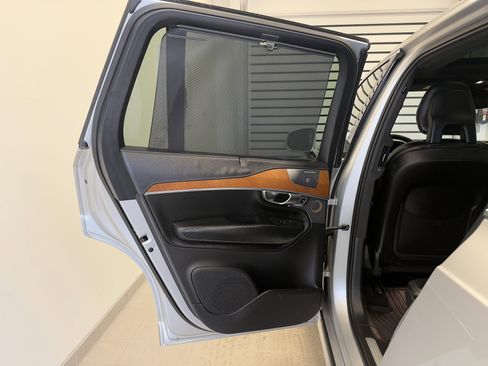 Used 2018 Volvo XC90 T6 Inscription w/ Convenience Package image 32