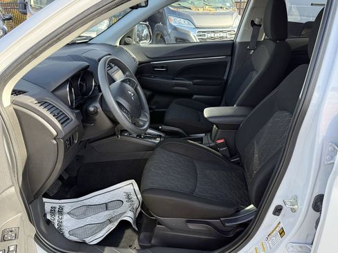 Used 2024 Mitsubishi Outlander Sport ES image 13