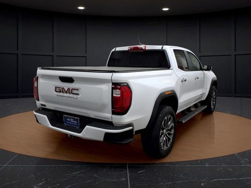 Used 2023 GMC Canyon Denali AWD/4WD image 6