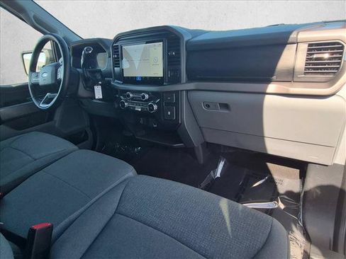 Used 2025 Ford F150 XLT w/ Equipment Group 301A Standard AWD/4WD image 18