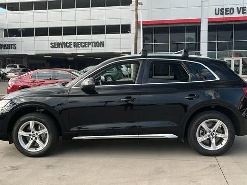 Used 2021 Audi Q5 2.0T Premium AWD/4WD image 3
