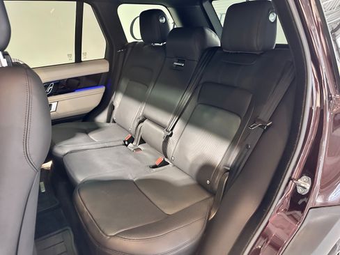 Used 2020 Land Rover Range Rover HSE image 33
