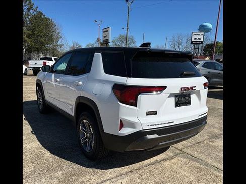 New 2025 GMC Terrain Elevation w/ Technology Package II image 4