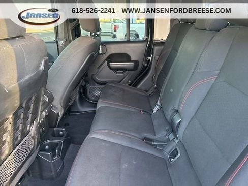 Used 2021 Jeep Gladiator Rubicon AWD/4WD image 27