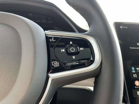 New 2026 Volvo XC90 B6 Plus w/ Protection Package Premier image 13