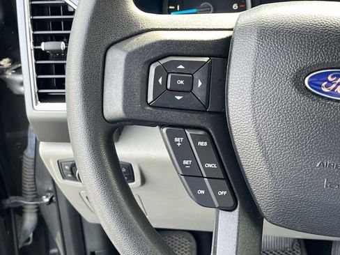 Used 2016 Ford F150 XLT image 24