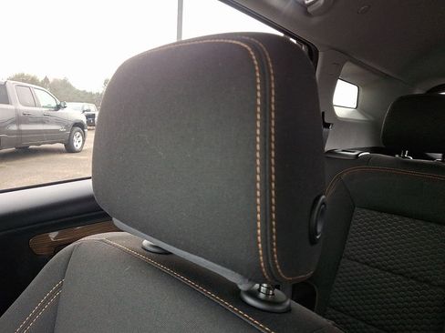 Used 2018 GMC Terrain SLE w/ Driver Convenience Package image 18