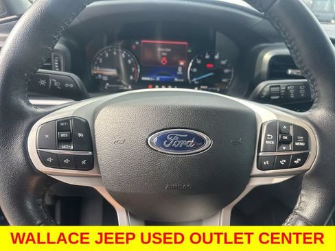 Used 2021 Ford Explorer XLT RWD image 21