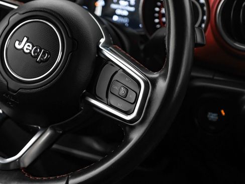 Used 2019 Jeep Wrangler Unlimited Rubicon AWD/4WD image 18