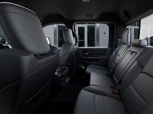 New 2026 RAM 2500 Laramie AWD/4WD image 23
