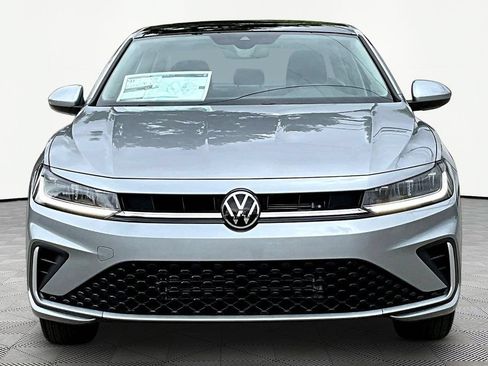 New 2026 Volkswagen Jetta SE FWD image 2
