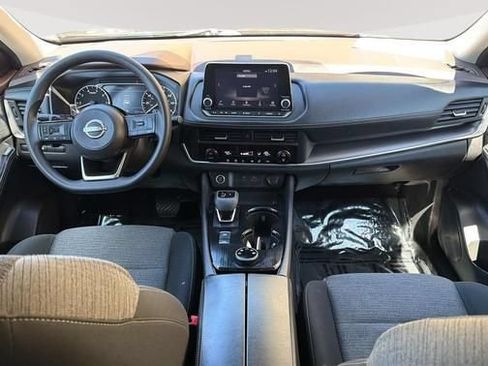 Used 2023 Nissan Rogue SV AWD/4WD image 10