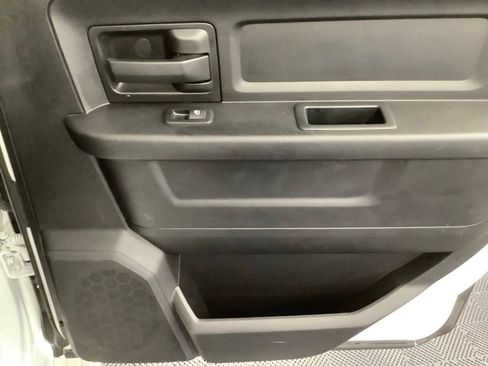 Used 2016 RAM 2500 Tradesman w/ Chrome Appearance Group AWD/4WD image 25