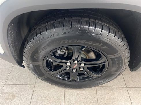 Used 2021 GMC Acadia AT4 w/ Trailering Package image 12