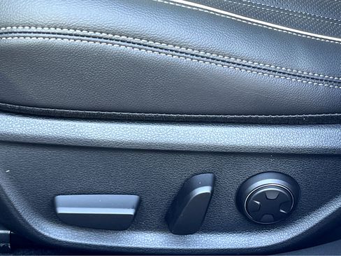 New 2026 Genesis G70 2.5T Prestige image 26