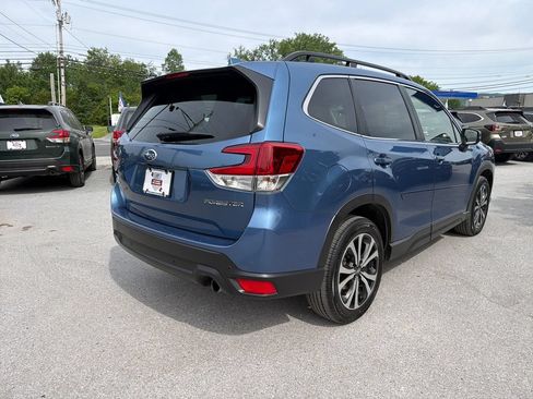 Certified 2023 Subaru Forester Limited AWD/4WD image 14