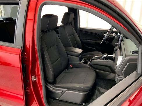 Used 2023 Chevrolet Colorado LT RWD image 16