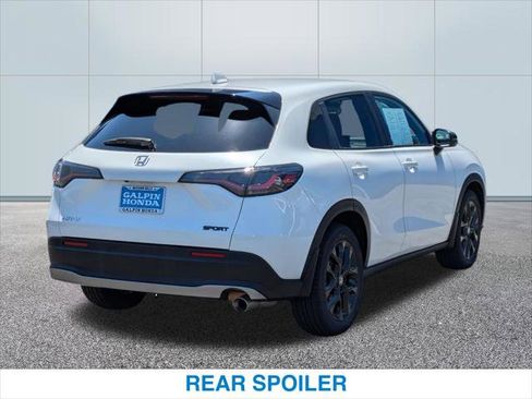 Used 2023 Honda HR-V Sport image 7