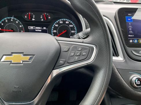 Used 2024 Chevrolet Malibu LT FWD image 24