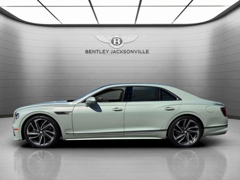 New 2025 Bentley Flying Spur Speed image 8