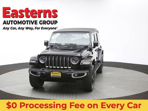 Used 2021 Jeep Wrangler Unlimited Sahara w/ Cold Weather Group AWD/4WD image 54