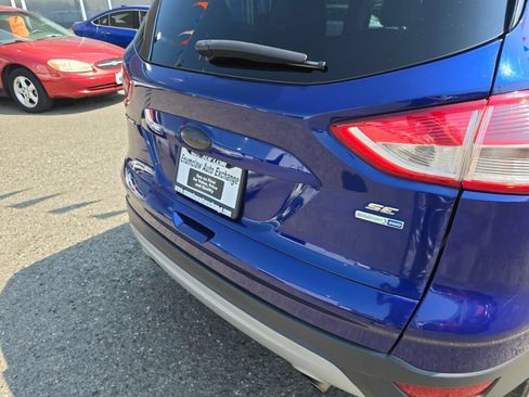 Used 2015 Ford Escape SE AWD/4WD image 15