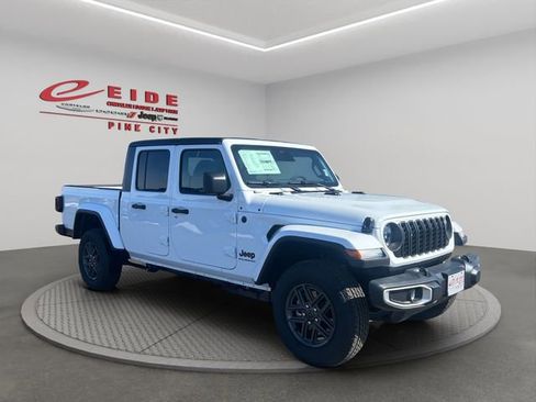 New 2026 Jeep Gladiator Sport image 7