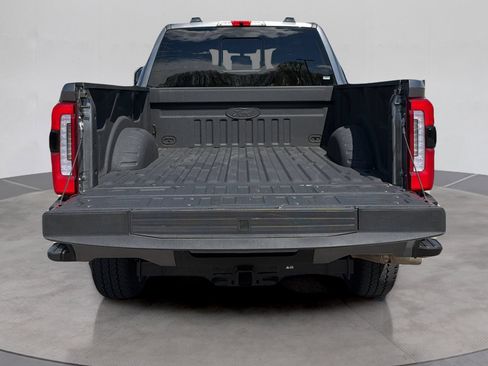 Certified 2025 Ford F250 Platinum AWD/4WD image 14