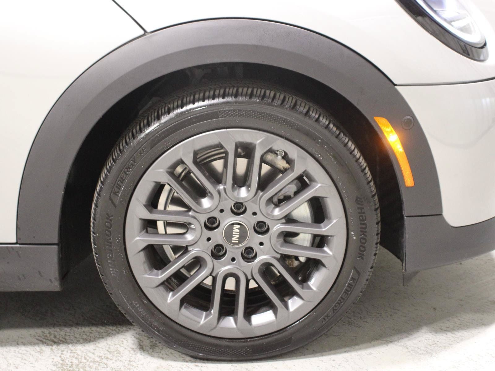 Used 2026 MINI Cooper S FWD image 34