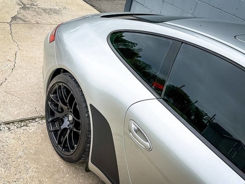 Used 2006 Porsche 911 Carrera RWD image 18