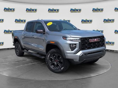 Used 2024 GMC Canyon Elevation w/ Convenience Package RWD image 3
