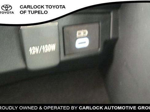 Used 2024 Toyota Corolla LE FWD image 17