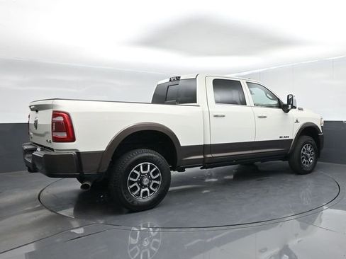 Used 2024 RAM 2500 Limited w/ Towing Technology Group AWD/4WD image 8