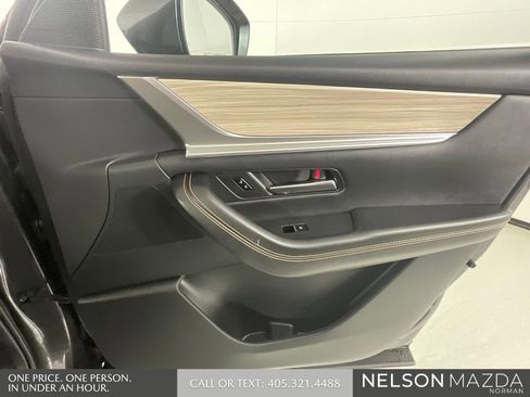 Certified 2025 MAZDA CX-90 Plug-In Hybrid w/ Preferred AWD/4WD image 20