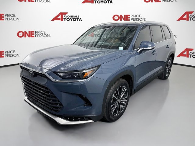 Certified 2025 Toyota Grand Highlander AWD Hybrid image 4