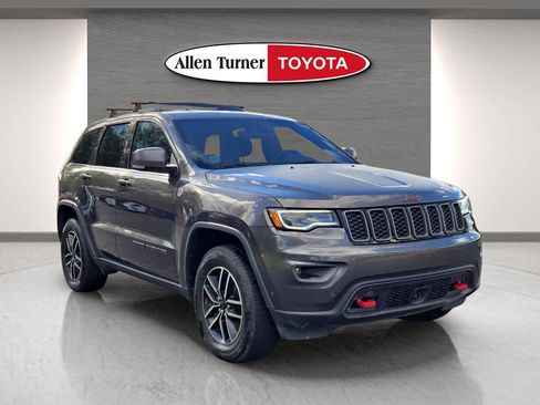 Used 2021 Jeep Grand Cherokee Trailhawk w/ Premium Lighting Group image 1