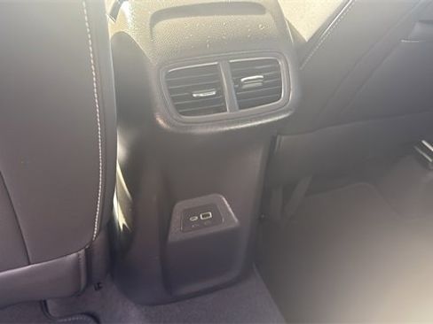 Certified 2025 Buick Envision Sport Touring image 25