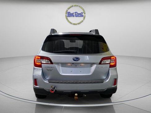 Used 2015 Subaru Outback 2.5i AWD/4WD image 4