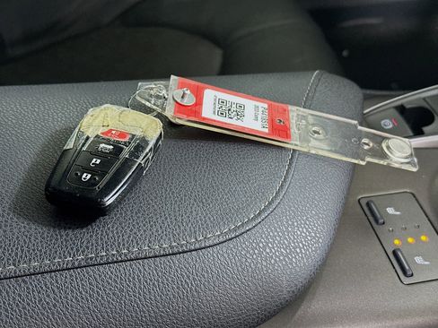 Used 2023 Toyota Camry XSE w/ Navigation Package image 33