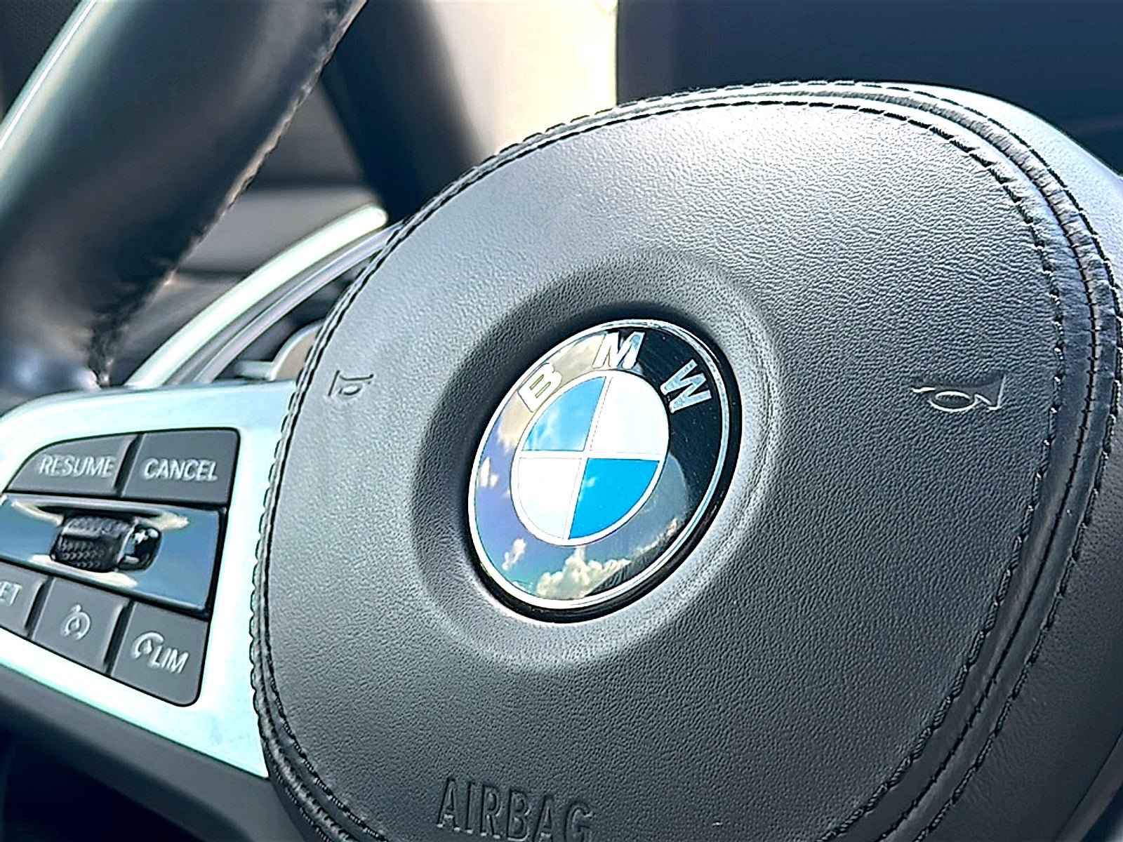 Used 2024 BMW X3 sDrive30i w/ Premium Package RWD image 32