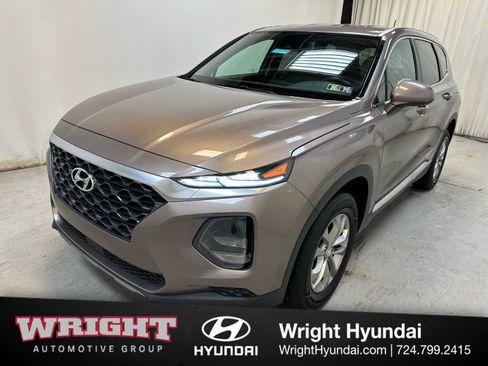 Used 2019 Hyundai Santa Fe SE image 3