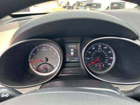 Used 2015 Hyundai Santa Fe Sport w/ Option Group 02 image 21