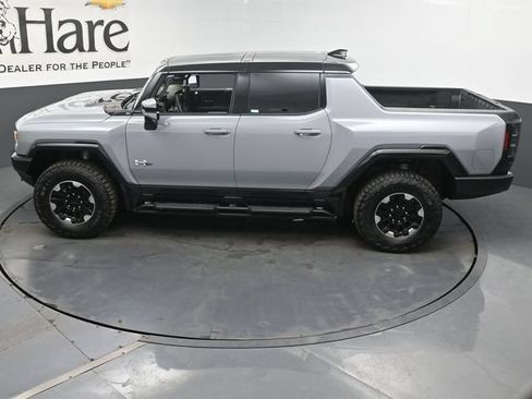 Used 2025 GMC Hummer EV 3X w/ Extreme Off-Road Package AWD/4WD image 41