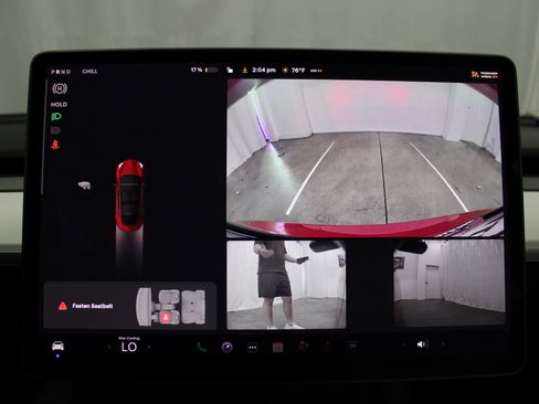 Used 2021 Tesla Model 3 Standard Range Plus image 34