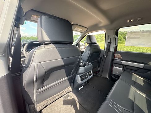 New 2026 Ford F250 Lariat AWD/4WD image 18