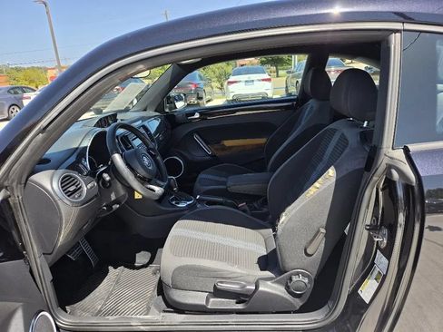 Used 2013 Volkswagen Beetle 2.0T FWD image 12