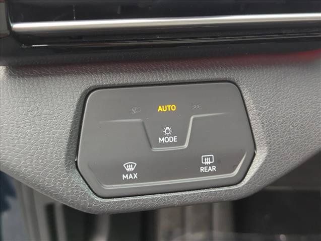 Used 2023 Volkswagen ID.4 Pro RWD image 19
